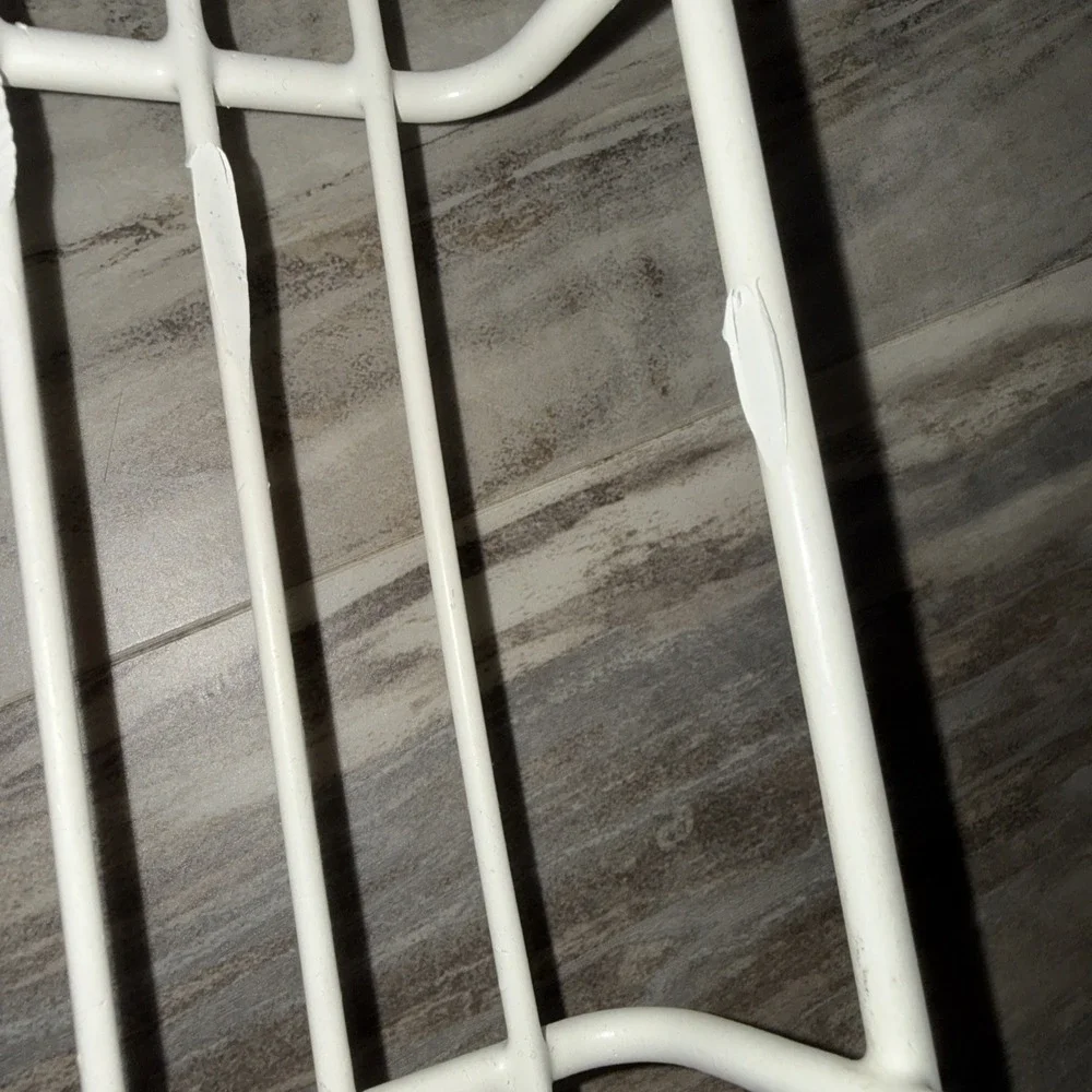 Curved Bottom basin Grid rack Kitchen Sink Set White Coated Metal Read Sizing